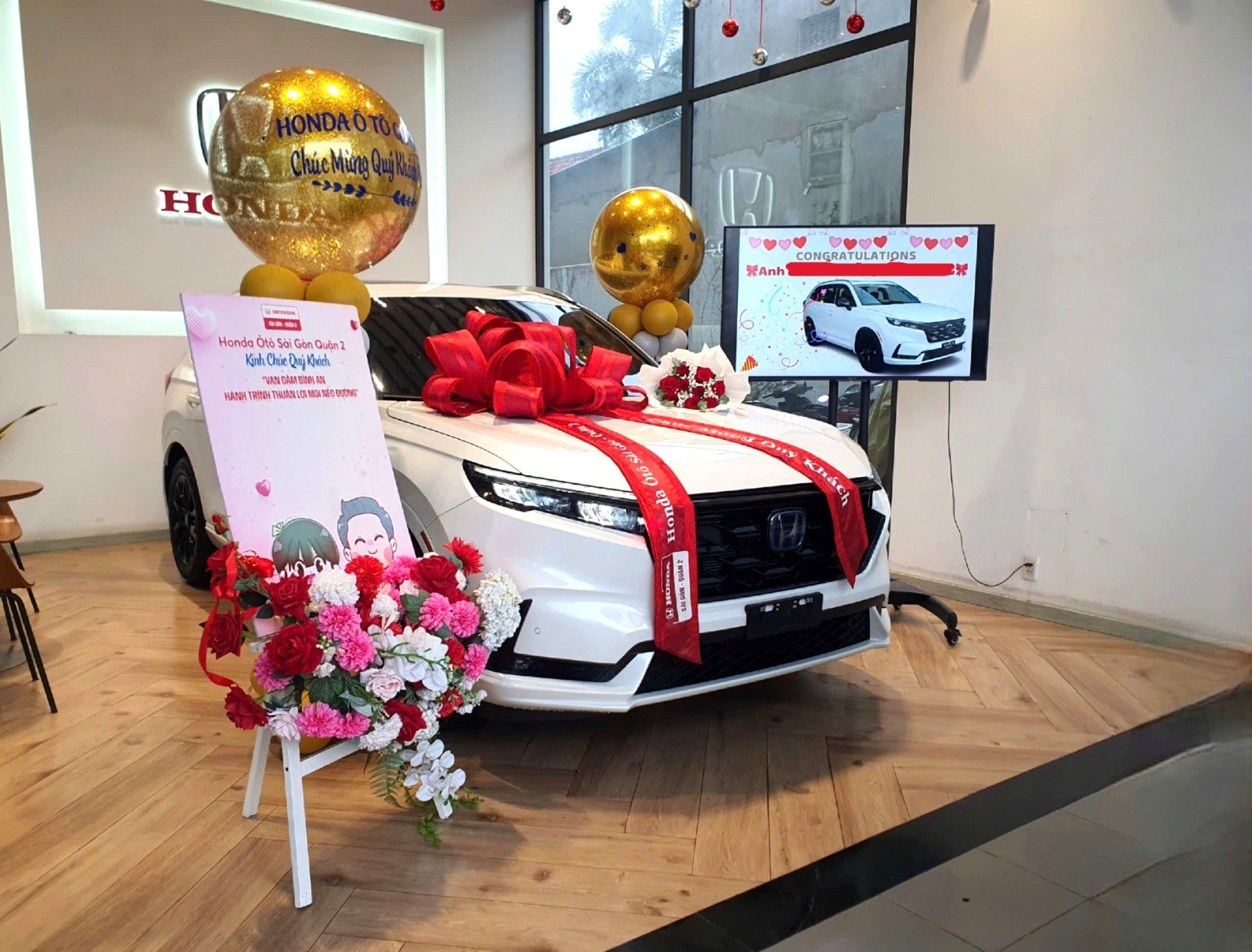 Bàn Giao Honda CR-V RS Màu Trắng Sau 1 Năm Chờ Đợi – Cảm Ơn Quý Khách